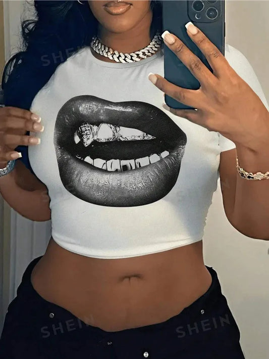 Lips Short Sleeve Crop Tops