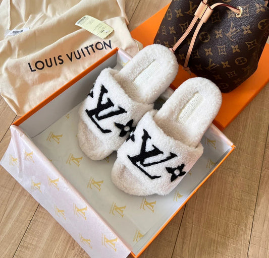 Lamb Wool Silppers